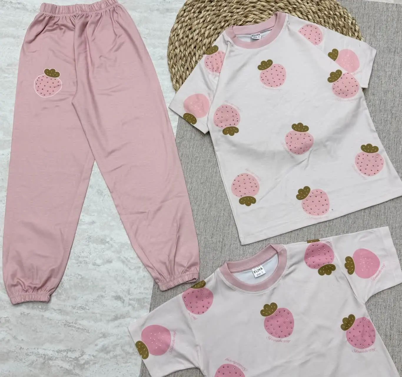 🧵🪡👕تیشرت شلوار دخترانه
