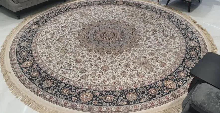 فرش ماشینی گرد ۹متری
