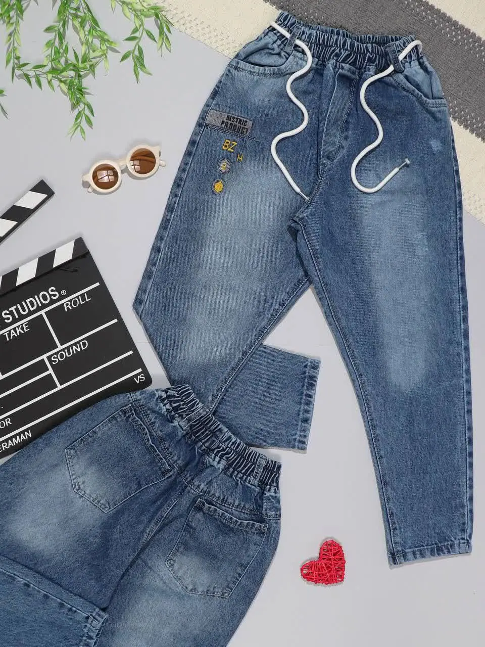 👫شلوار جین مام آبی گلدوزی B...