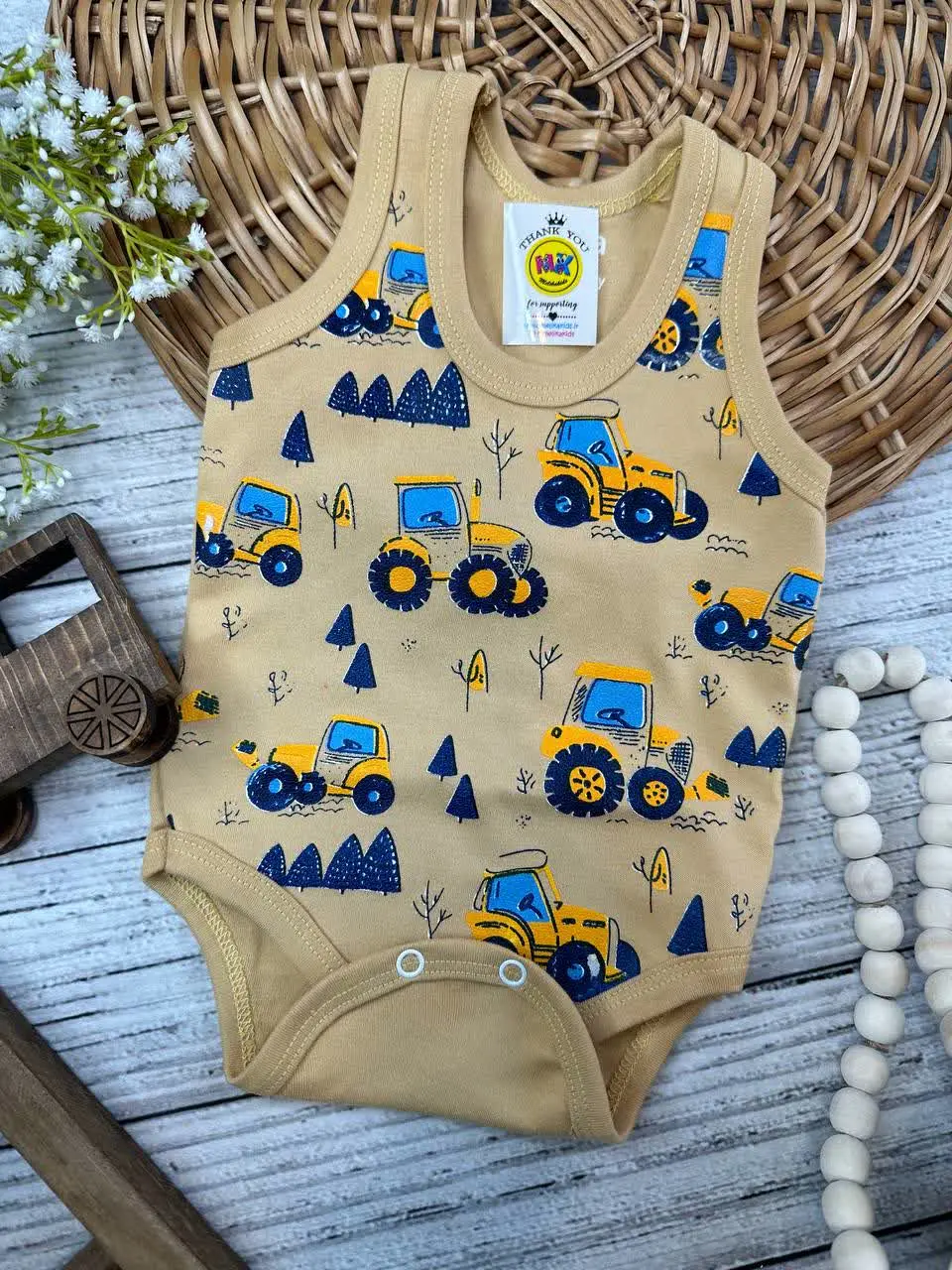 بادی زیردکمه طرح تراکتور نسکافه‌ای نوزادی و کودک کد ۱۱۸۰۸۷ 
