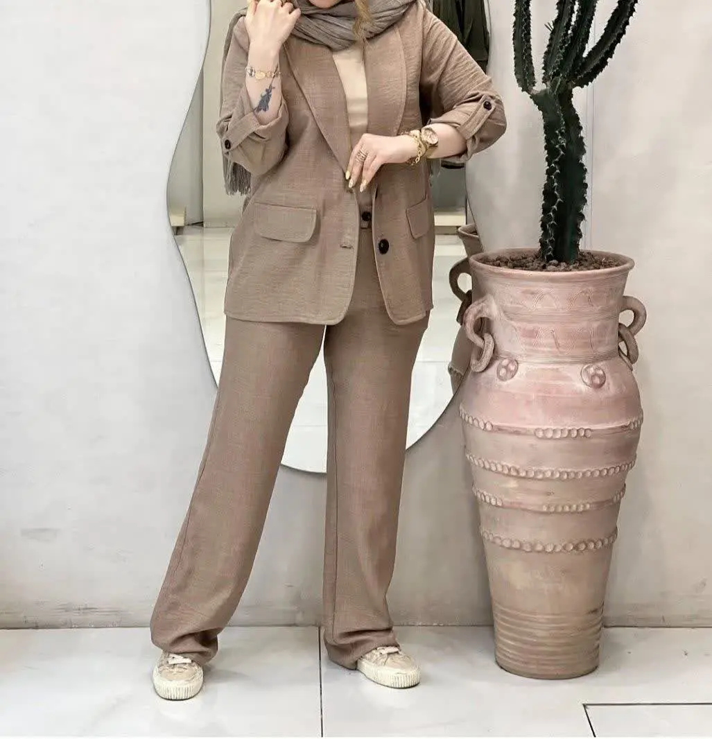 نام: ست کت شلوار هیوا
