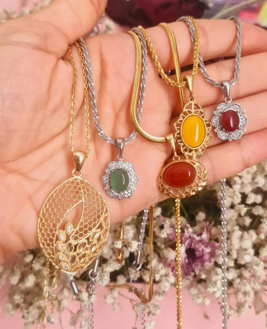 موجودی گردنبندهای #طلاروس😍😍
