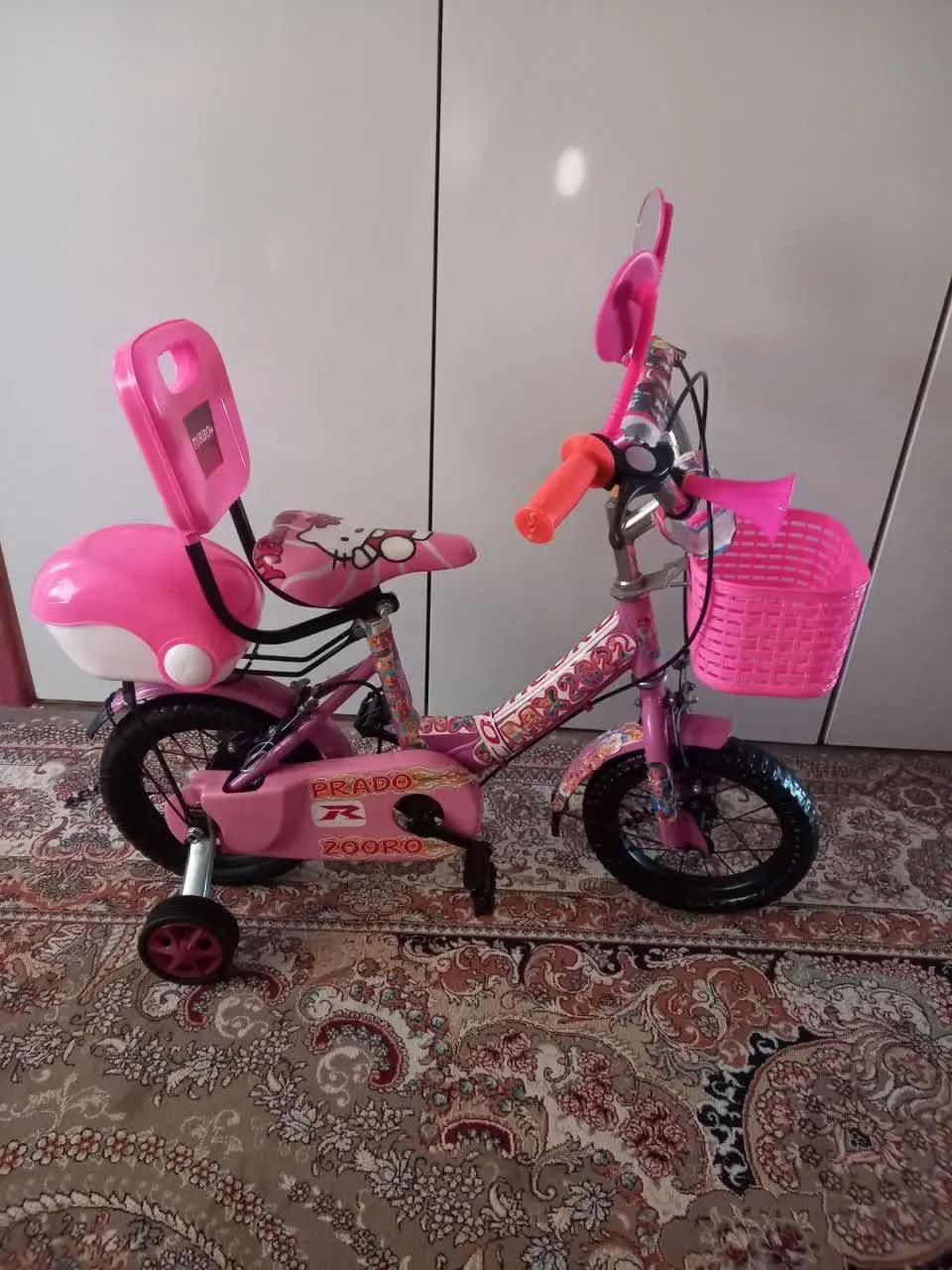 دوچرخه سایز ۱۲ سالم و تمیز 
