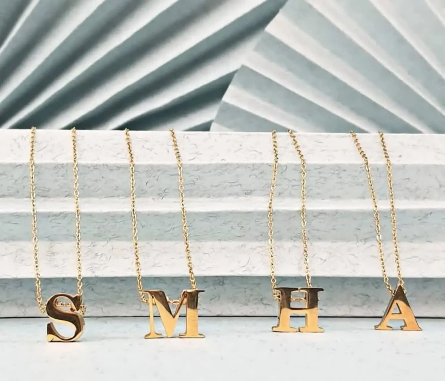 💍گردنبند حروف سه بعدی دقیقا...