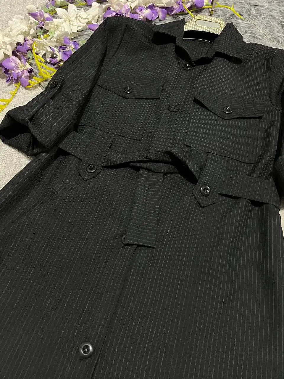 👚 نام: دانشجویی لیندا
