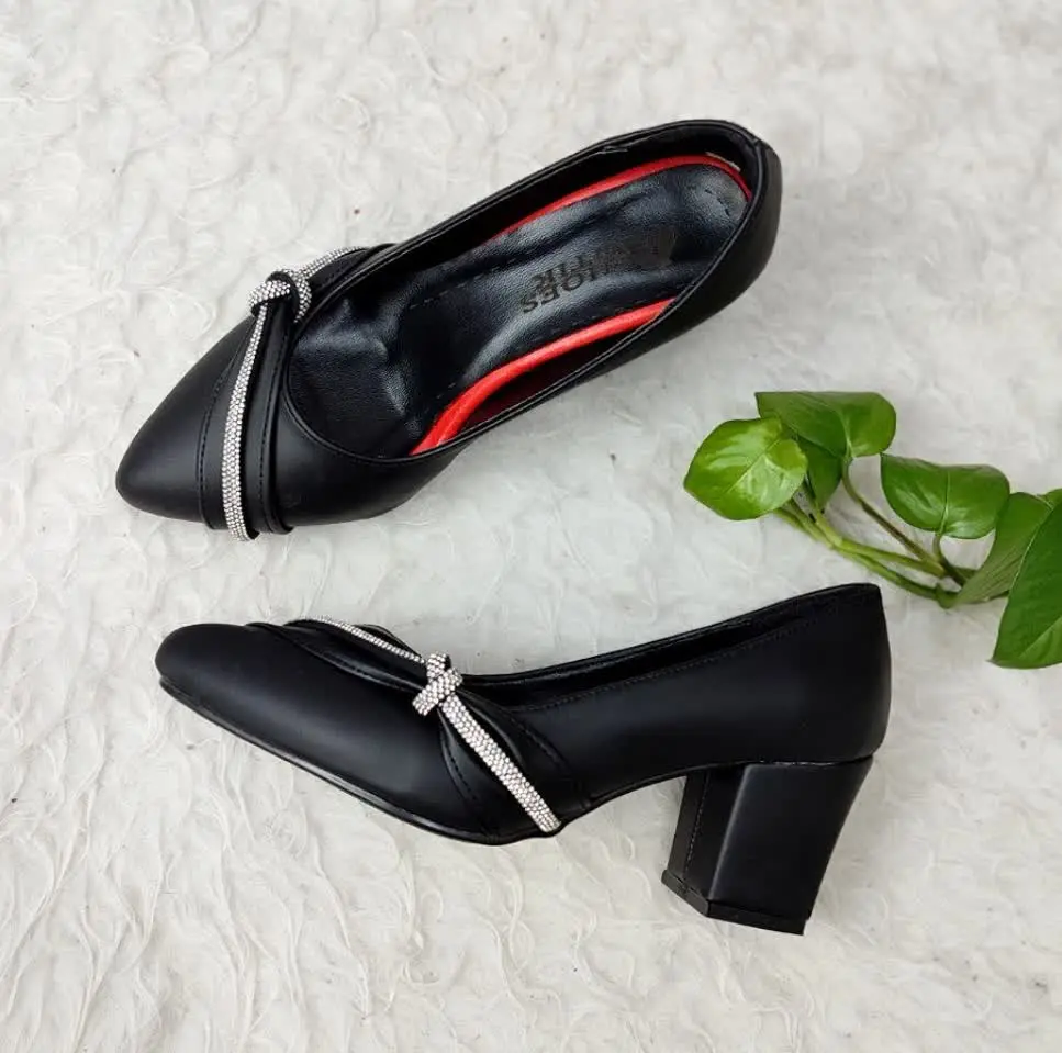 کفش مجلسی نگینی مدل نیوشا 😍