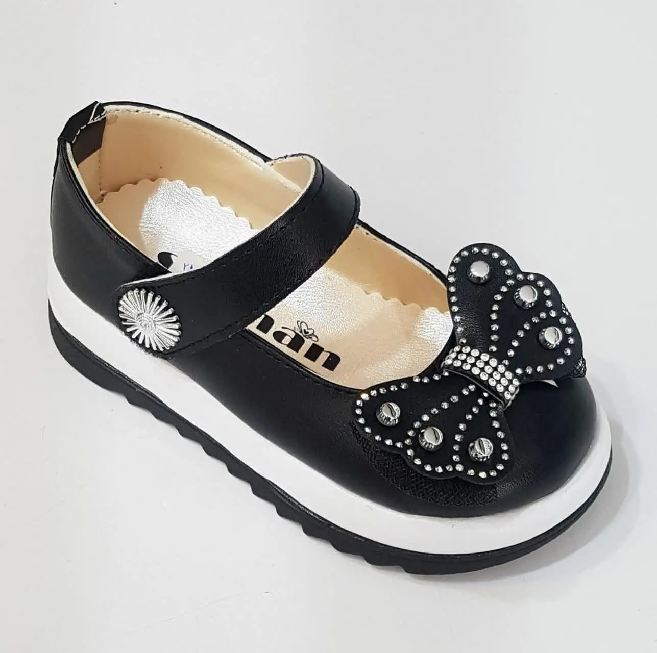 🌹 مدل: پاپیونی
