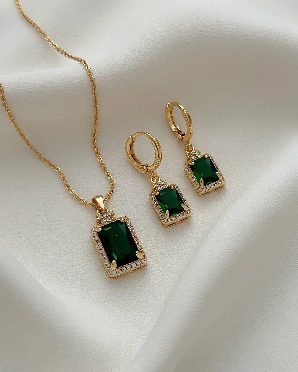 🔸 ارتفاع گوشواره:۲٫۶ سانت