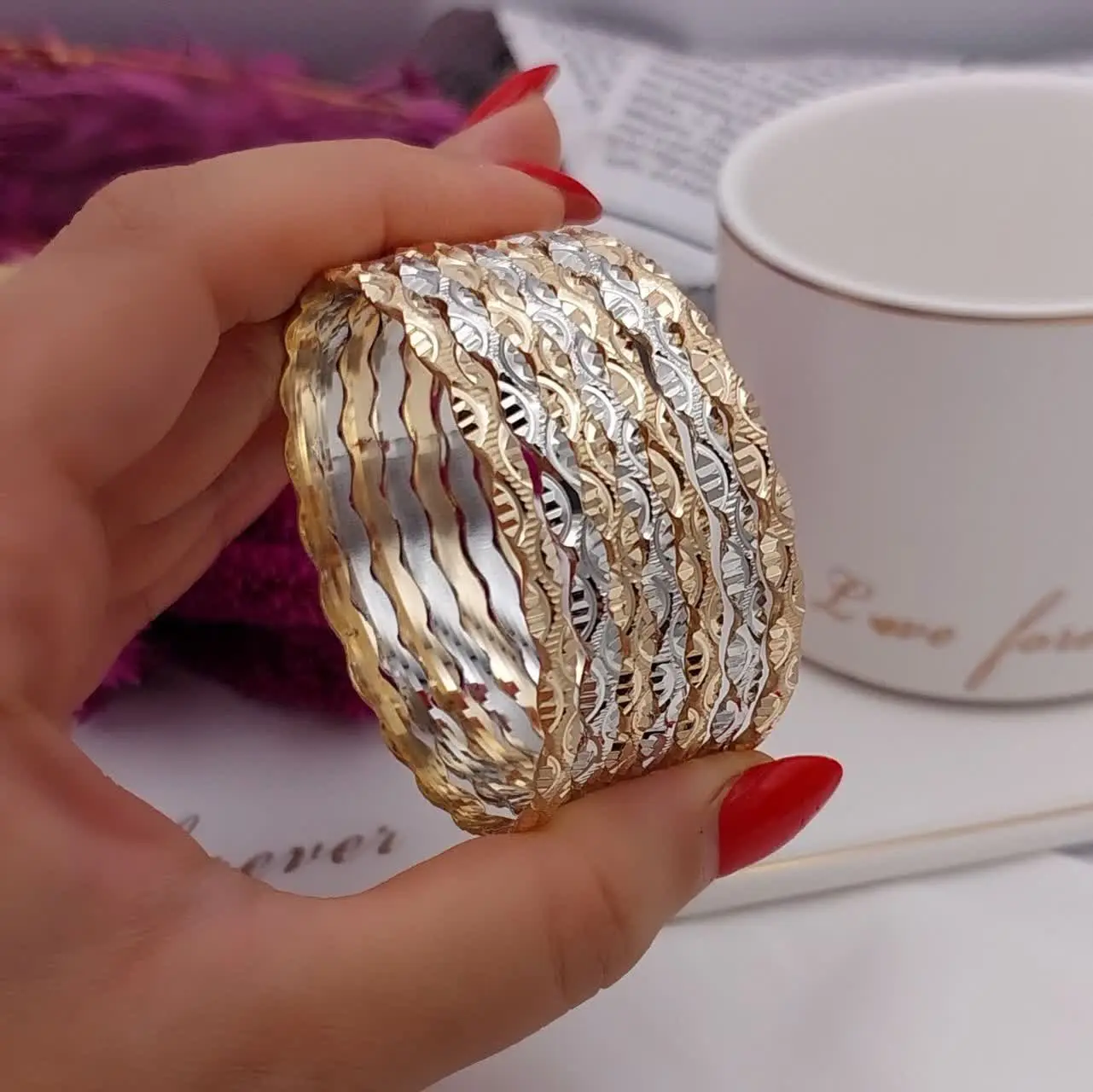 ❤️🌿#النگو ریز ۳میل طلا‌روس 😍
