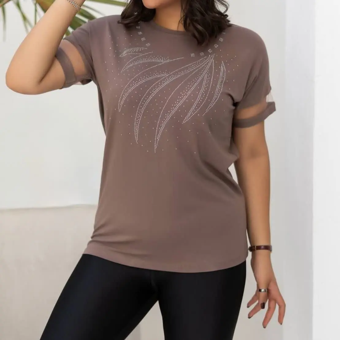 تیشرت نگین کوب آستین فانتزی🤯
