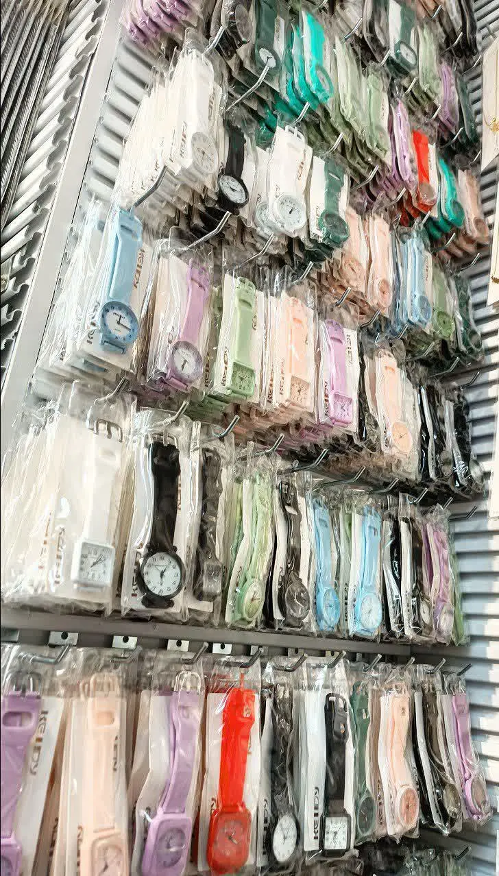 وایییییین همه دلبر متنوع دیگ باکلیییی رنگنبدی 😎🤌🏻
