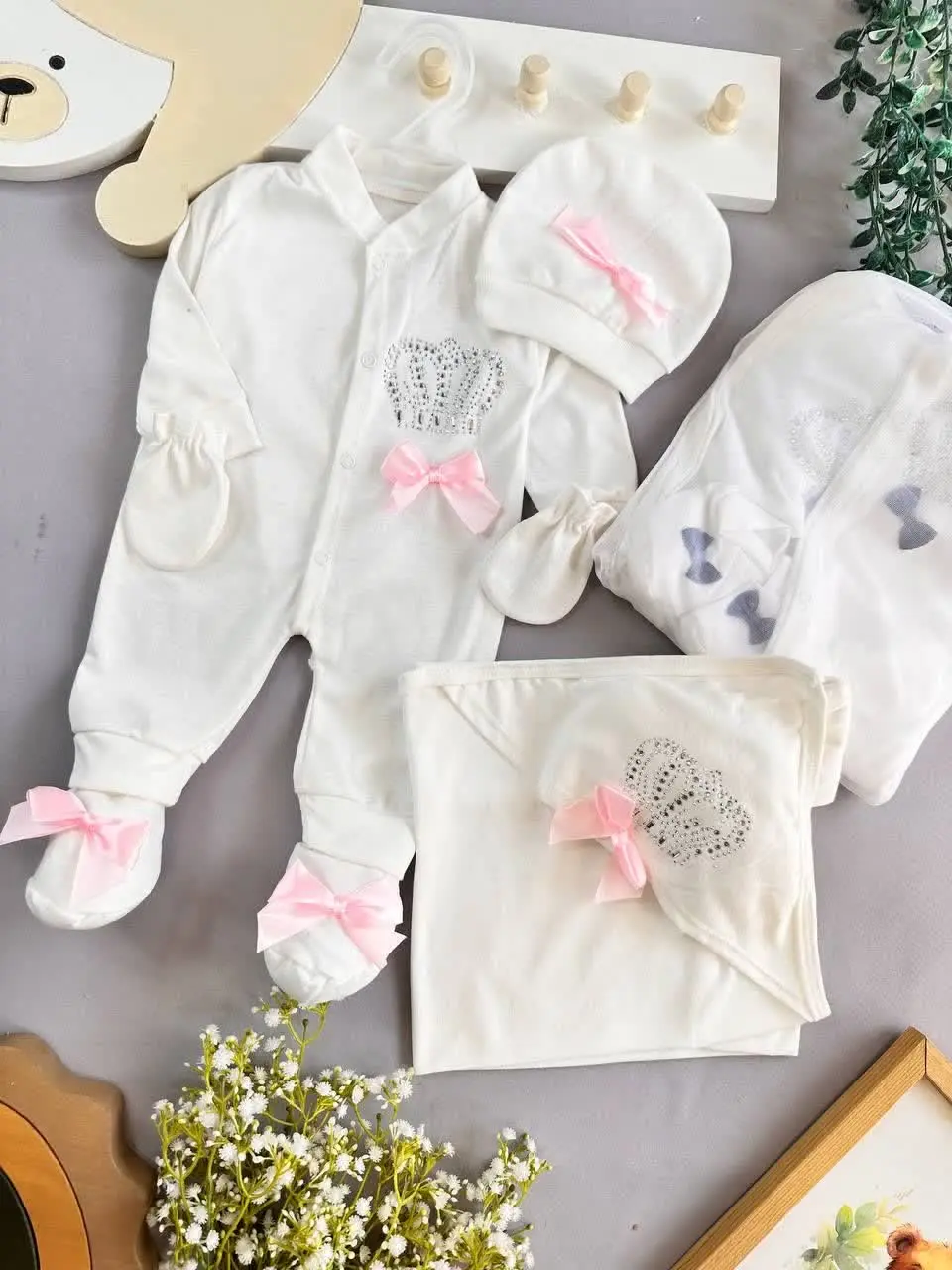 ست بیمارستانی طرح تاج نوزاد...