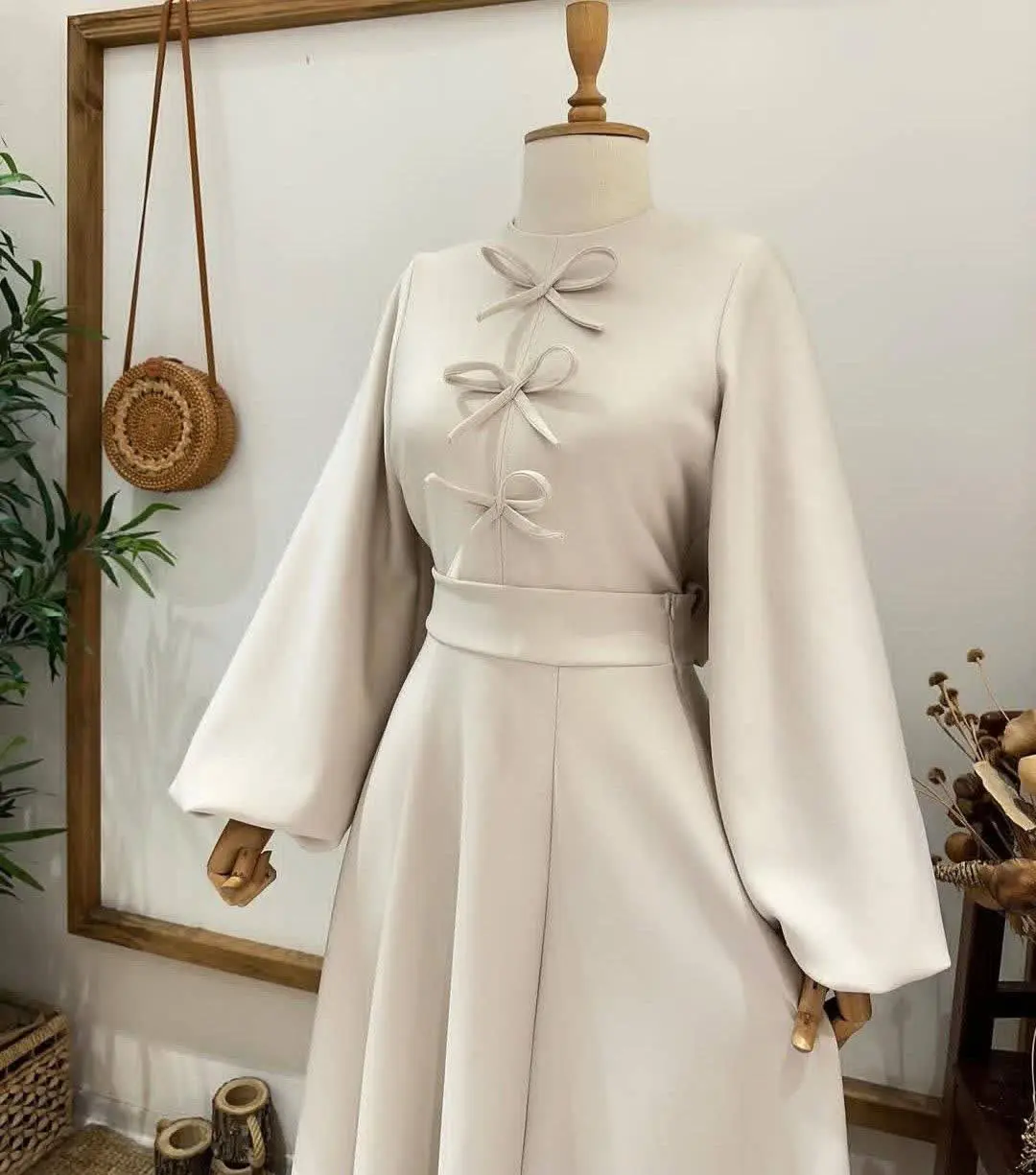 👚 نام: کت دامن افرا
