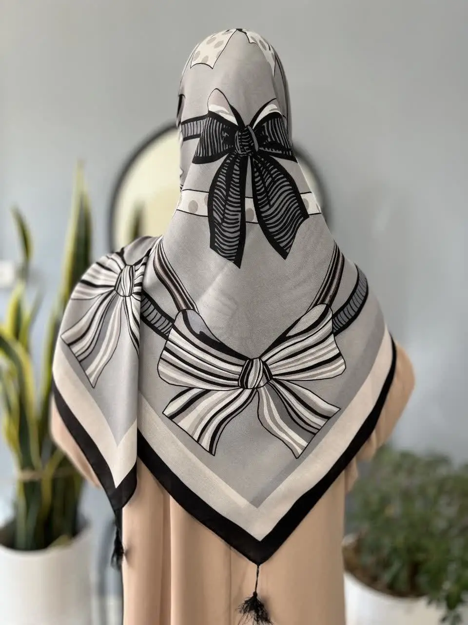 روسری سوپر نخ طرح پاپیونی🌱🌸