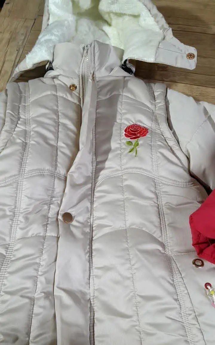 «کاپشن پافرشو گل رز»