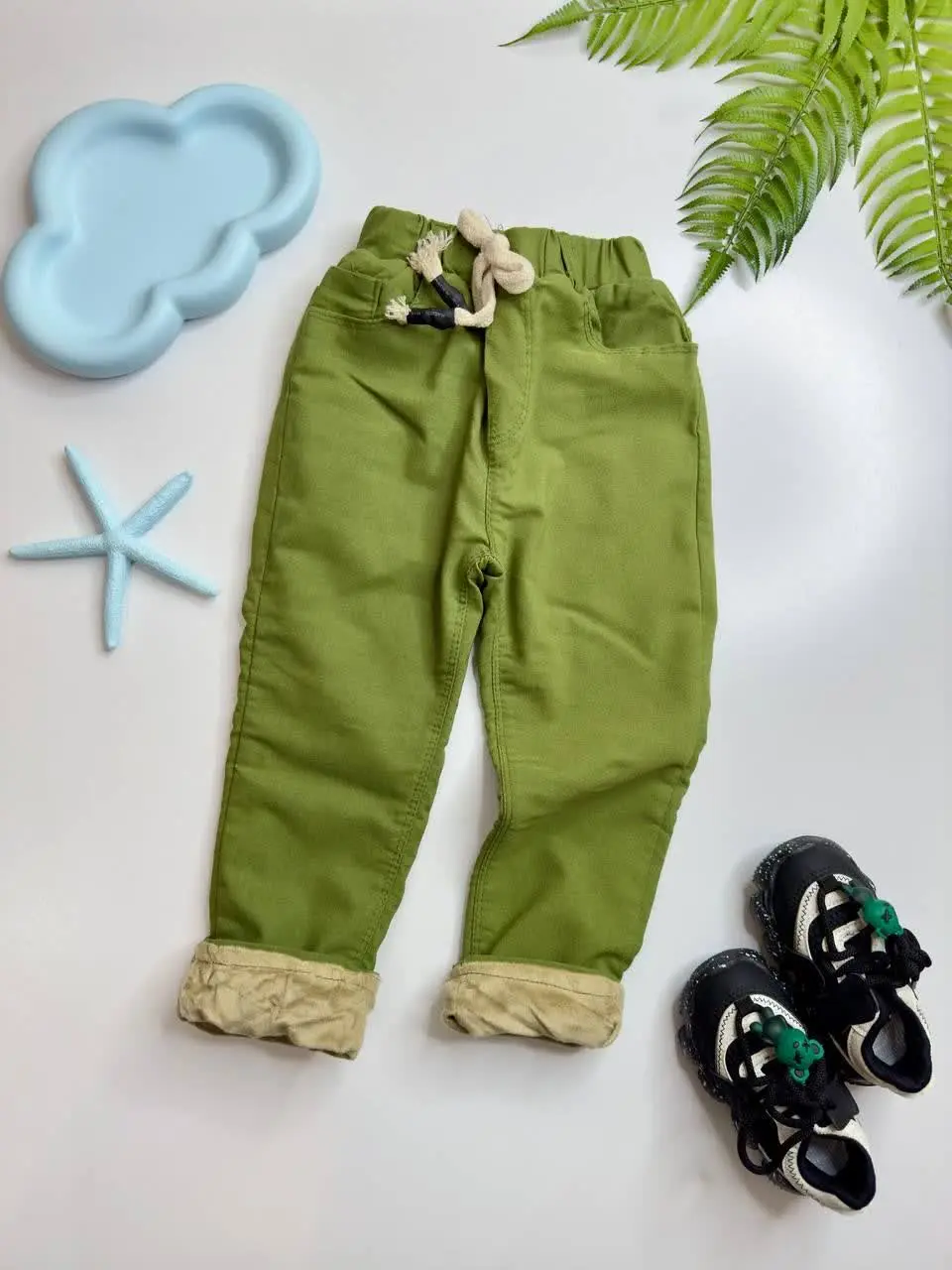 اینم #شلوار لاینرداری که برای هربچه‌ای از واجباته❄️🍂
