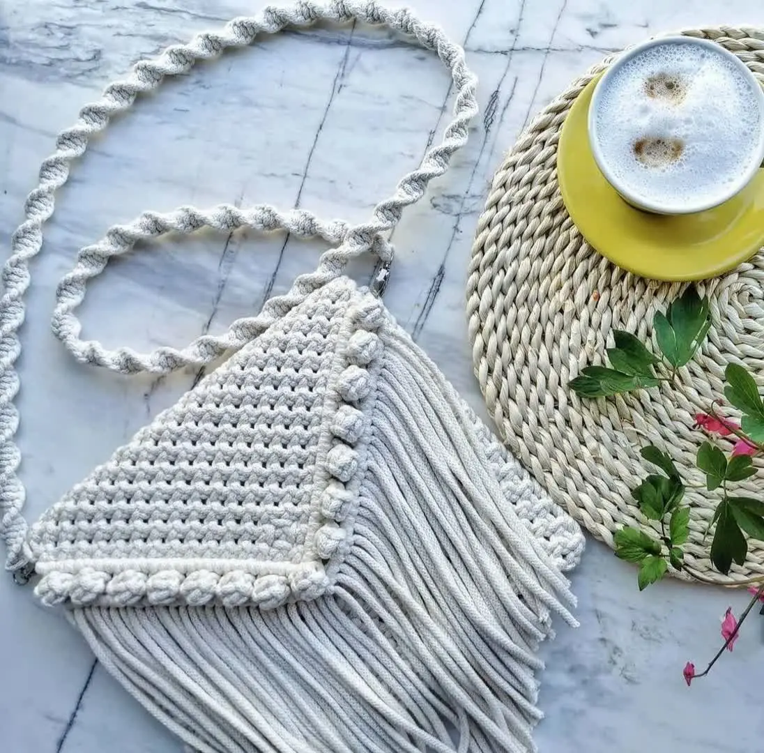 ✅کیف مکرومه 
