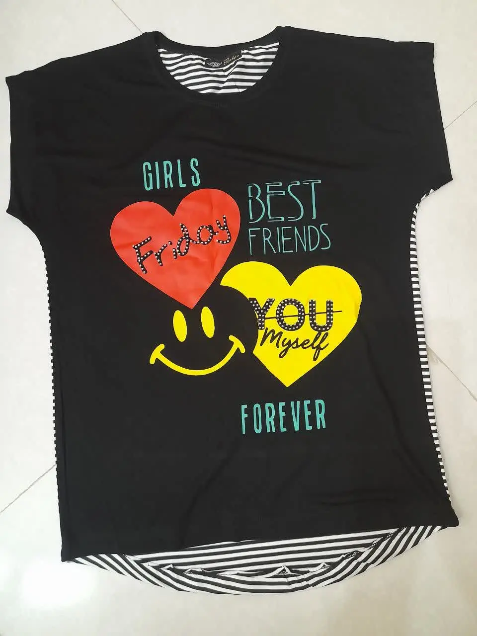 تی شرت قلبی 
