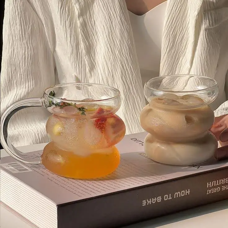 لیوان دسته دار پیرکس مدل حبابدار ۳ طبقه😍
