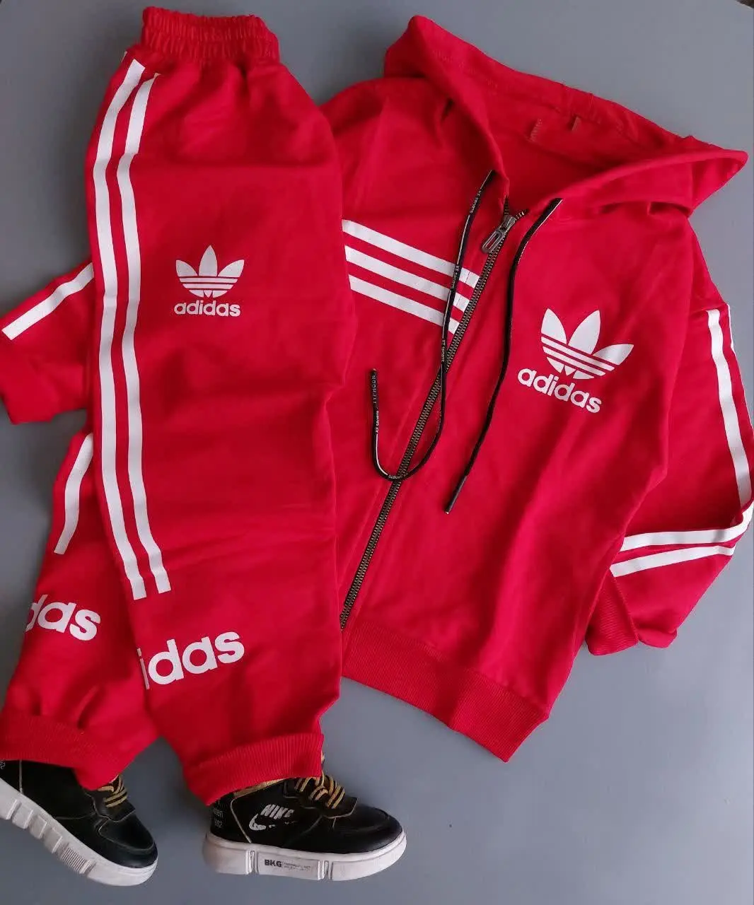 سایز ۴۵👈🏻 قد سویشرت ۴۵ /پهن...