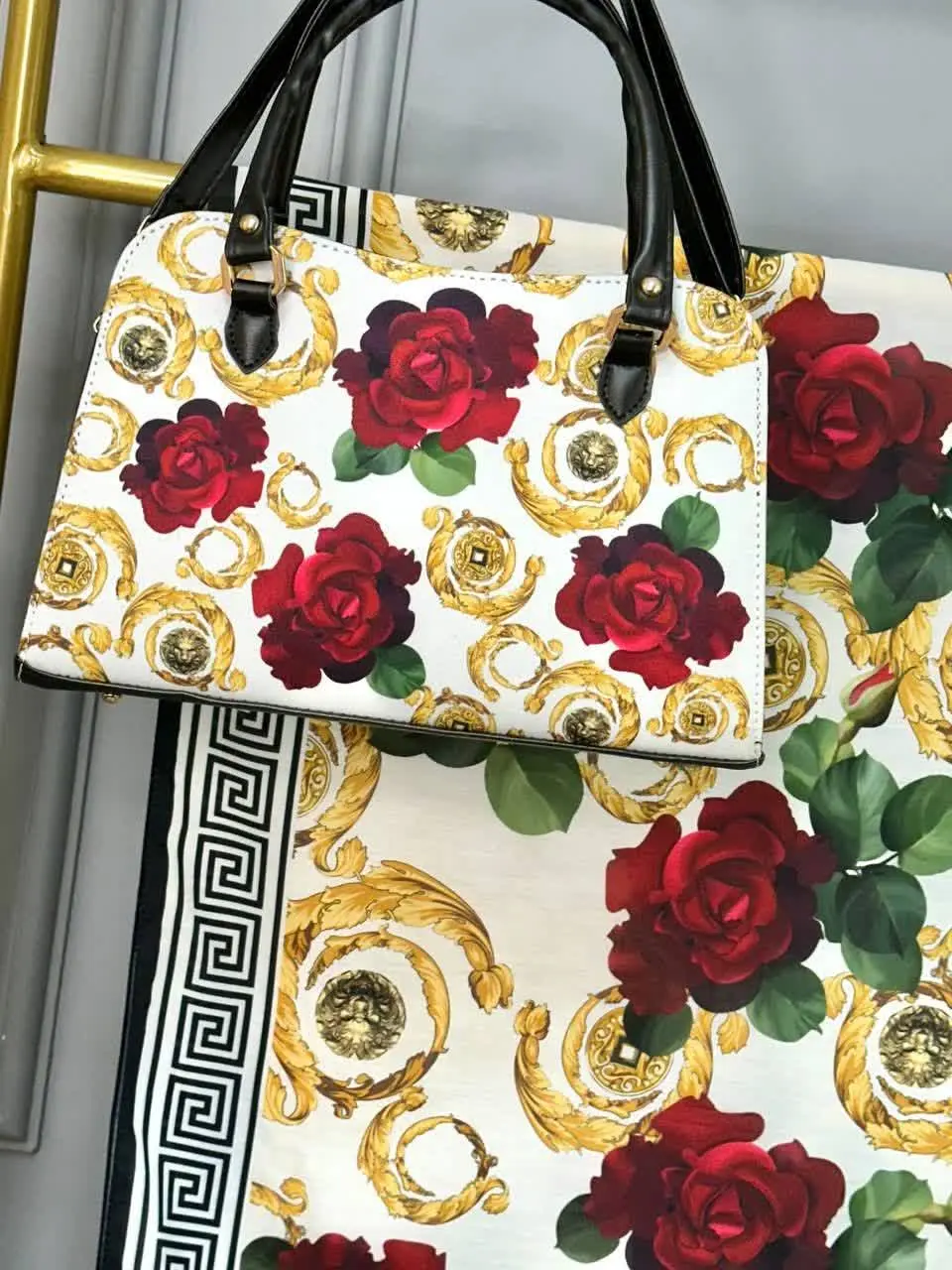 💳قیمت ست با احترام: ۶۹۰ت