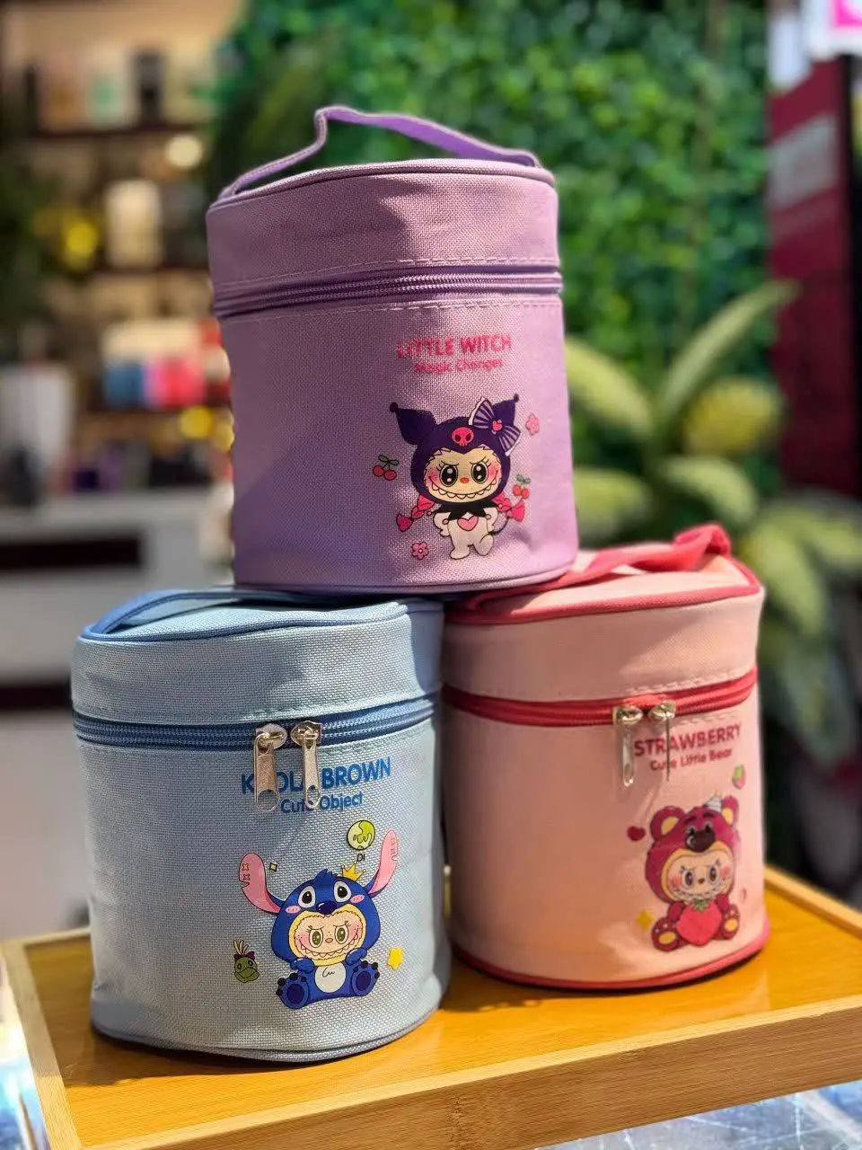 نیستتتتت در جهان ک میگن یعنی این 👆👇
