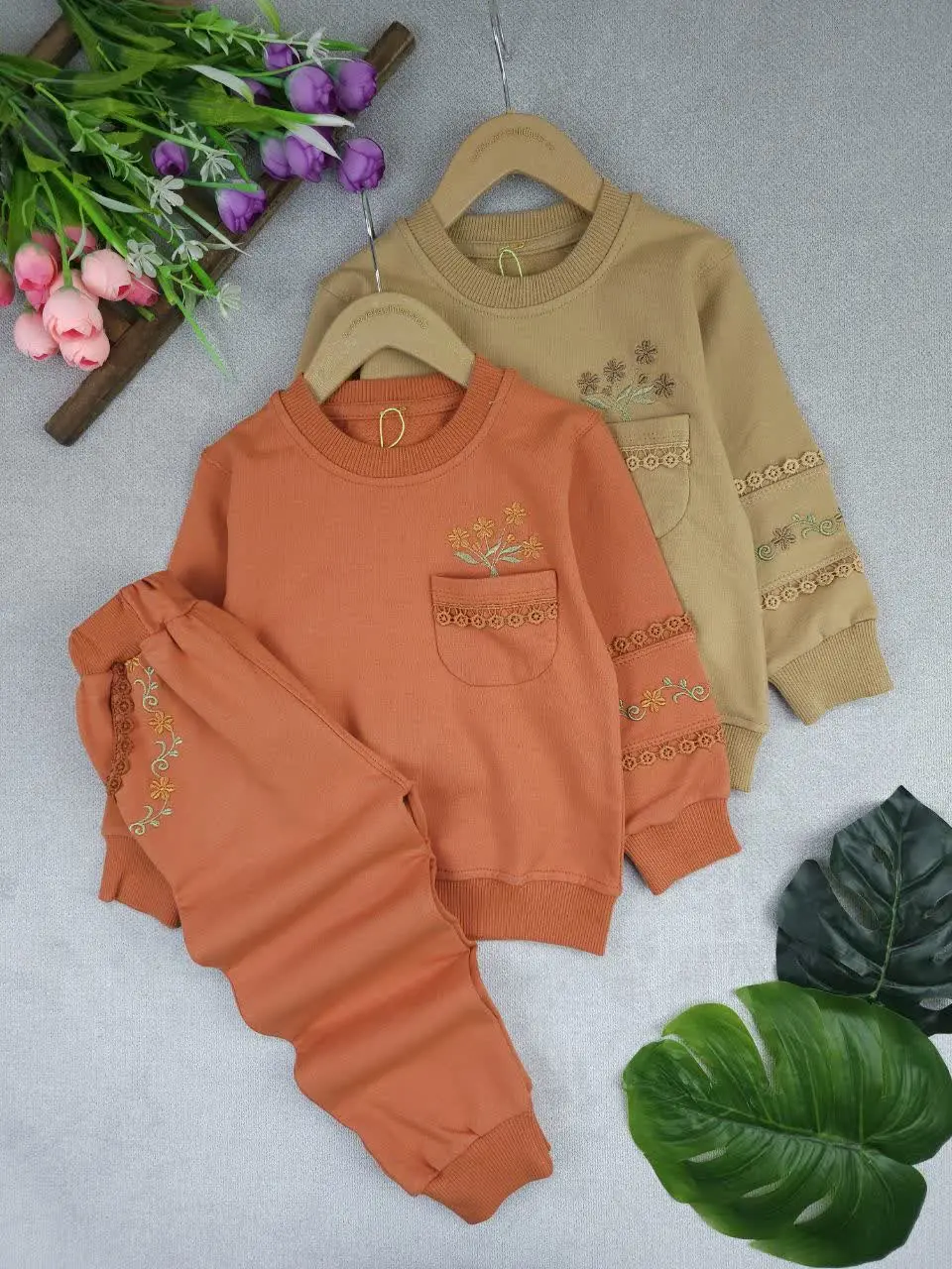 بلوز شلوار دخترانه چکاوک
