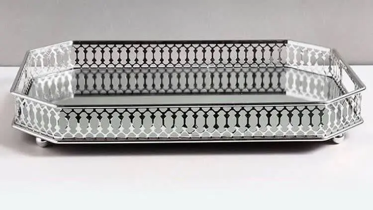 📌سینی ۸ ضلعی سایز ۳۵ در ۲۵😍👆
