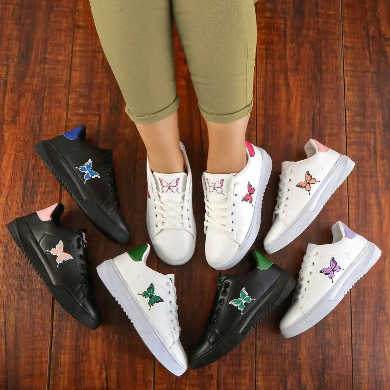 ✅️نام مدل: ونس شاپرک🦋 
