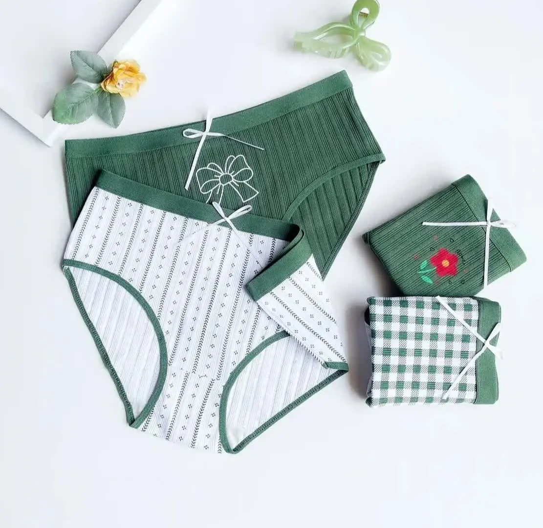 شورت عروسکی طرح میکس 💖