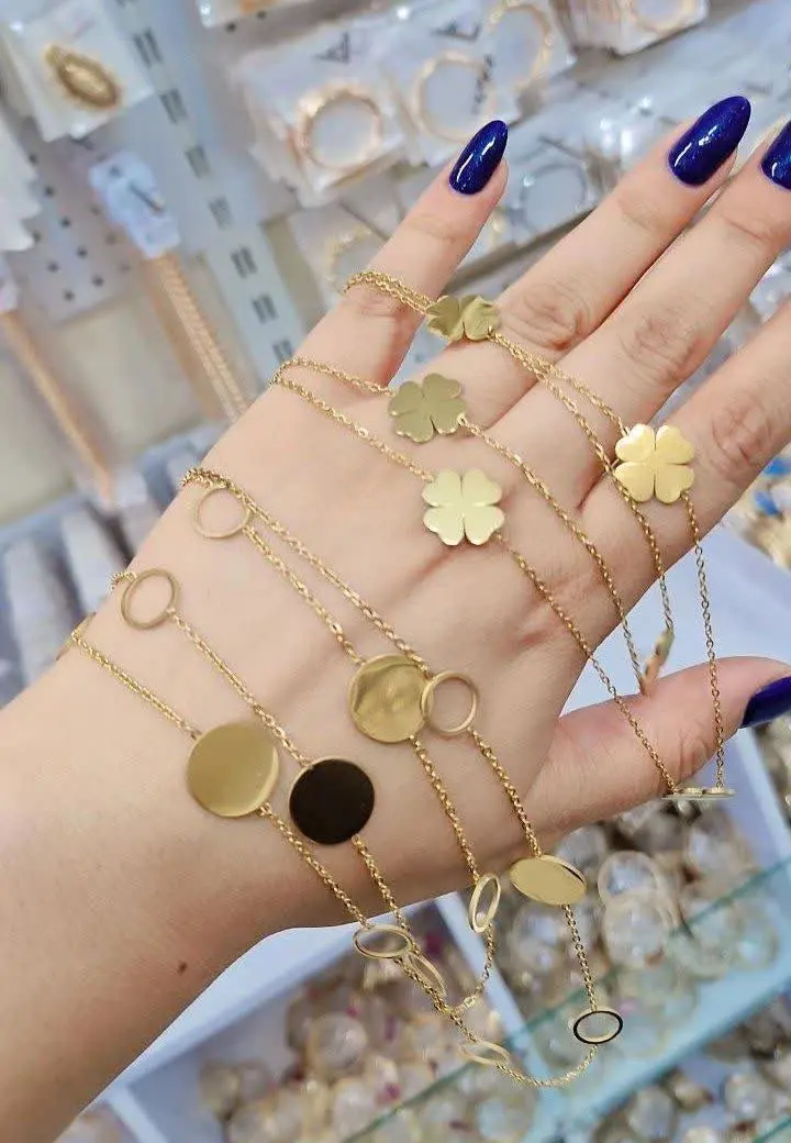 رومانتویی خاص طرح طلا