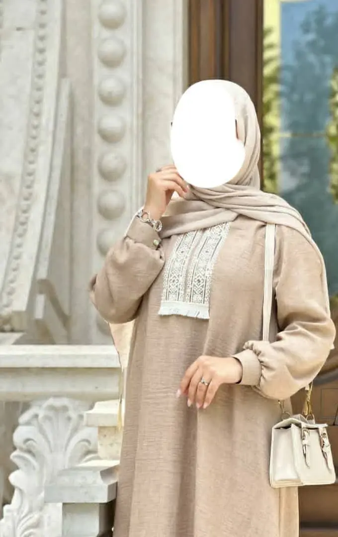 نام: مدل نیلا