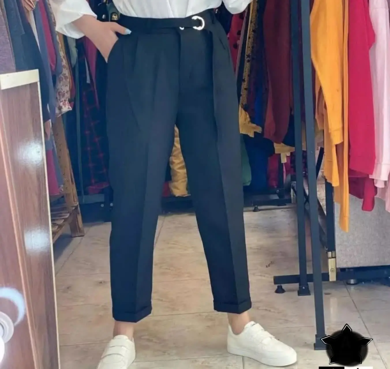 این مدل خوراکه عیده که میتونید با کت کوتاه، شومیز …یه ست عاااالی بزنید 
