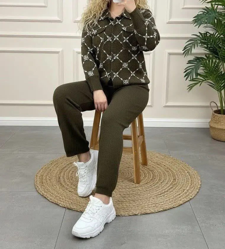 ست کت و شلوار بافت جلو دکمه