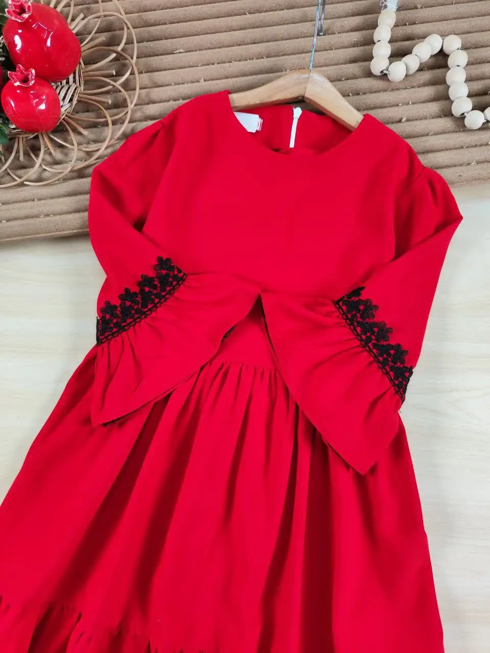 پیراهن یلدایی گیپوری مشکی