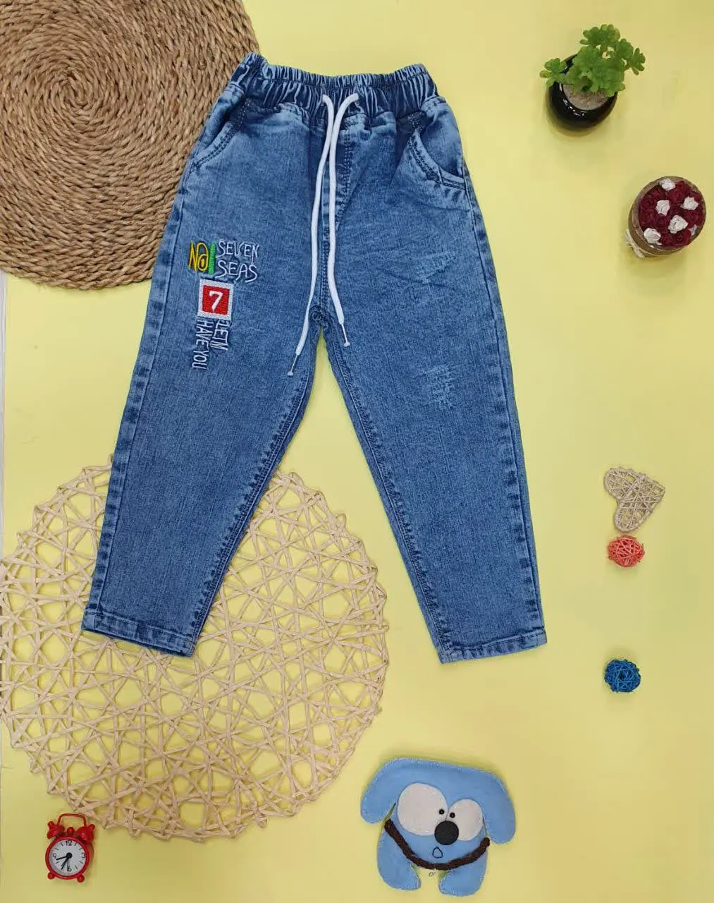 👖شلوار لی گلدوزی سون
