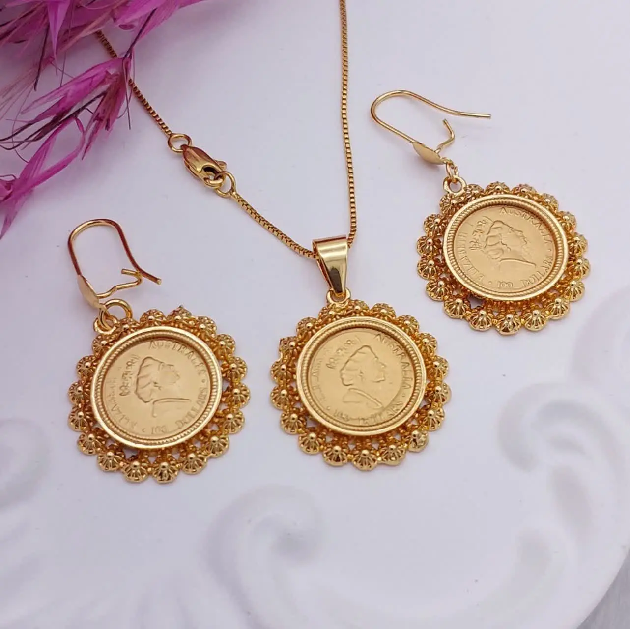 #نیم‌ست طرح طلا سکه‌ای جدید😍
