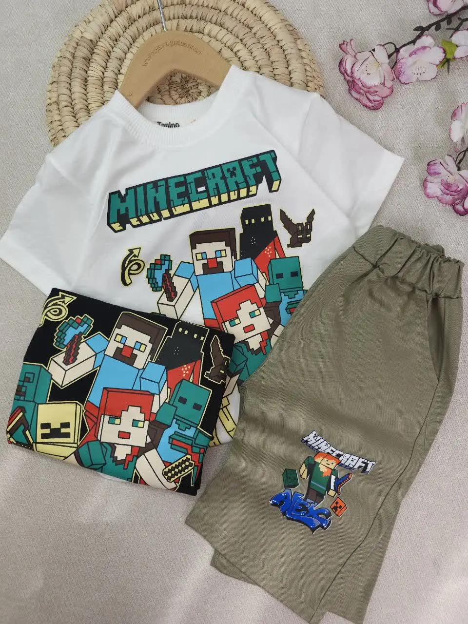 تیشرت و شلوارک پسرانه ماینکرافت
