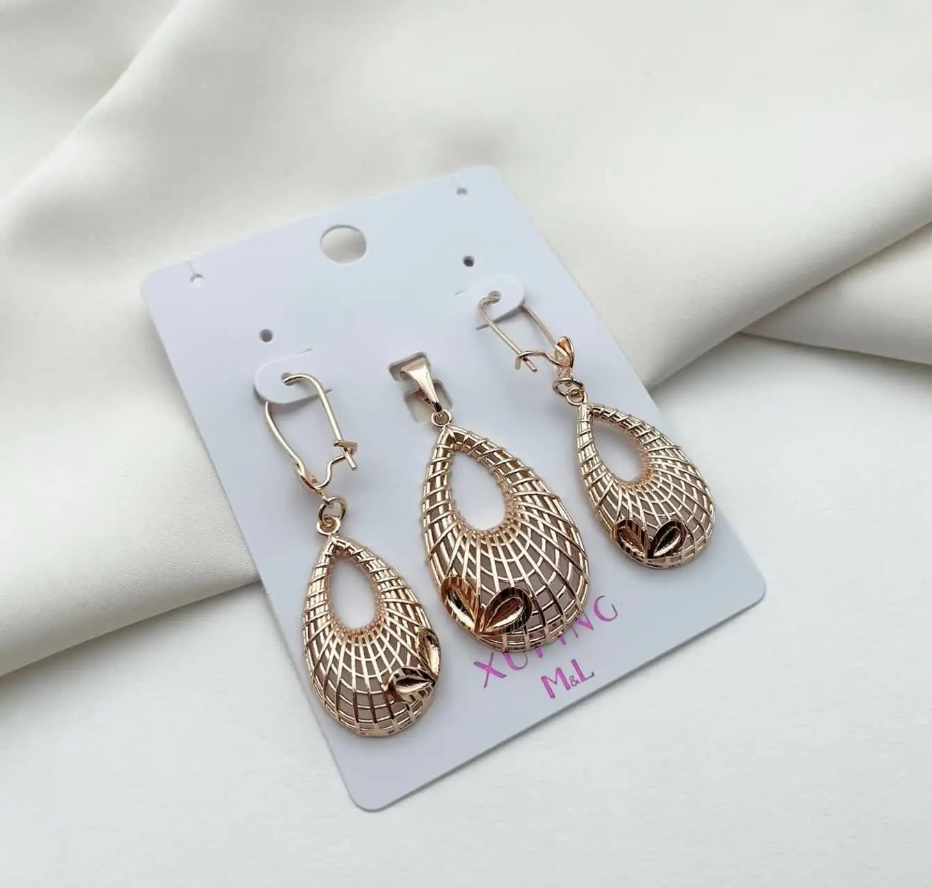 ⚜آبکاری طلا ۱۸ عیار