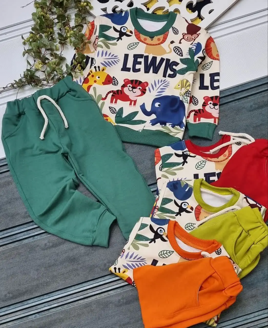🇮🇷🧥🧶👗👚👔🎽👕👖💎
