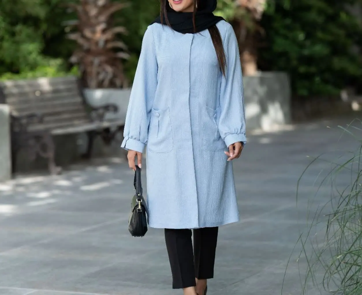 ی مانتو اوردیم براتون تو ی...