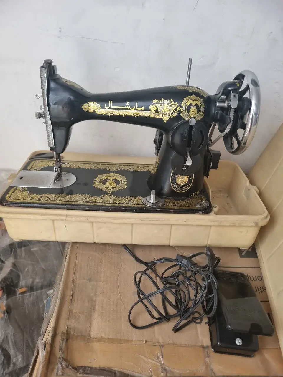 چرخ خیاطی ۲۵۰۰
