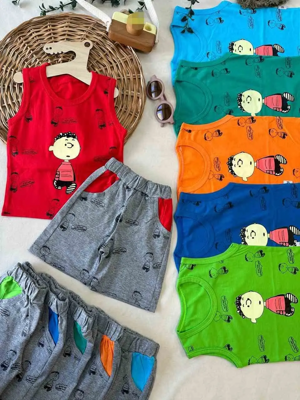 تاپ شلوارک پسرونه در رنگ‌های مختلف 😍😍
