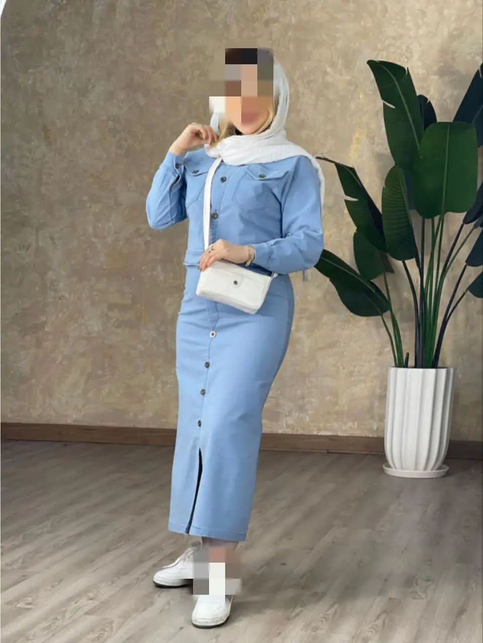 نام: کت و دامن 
