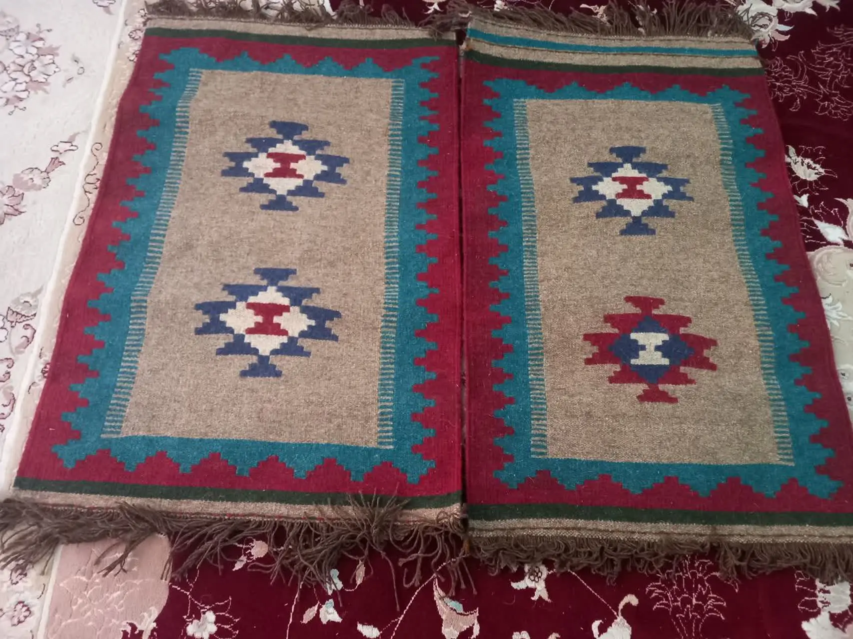 یک جفت موجود 
