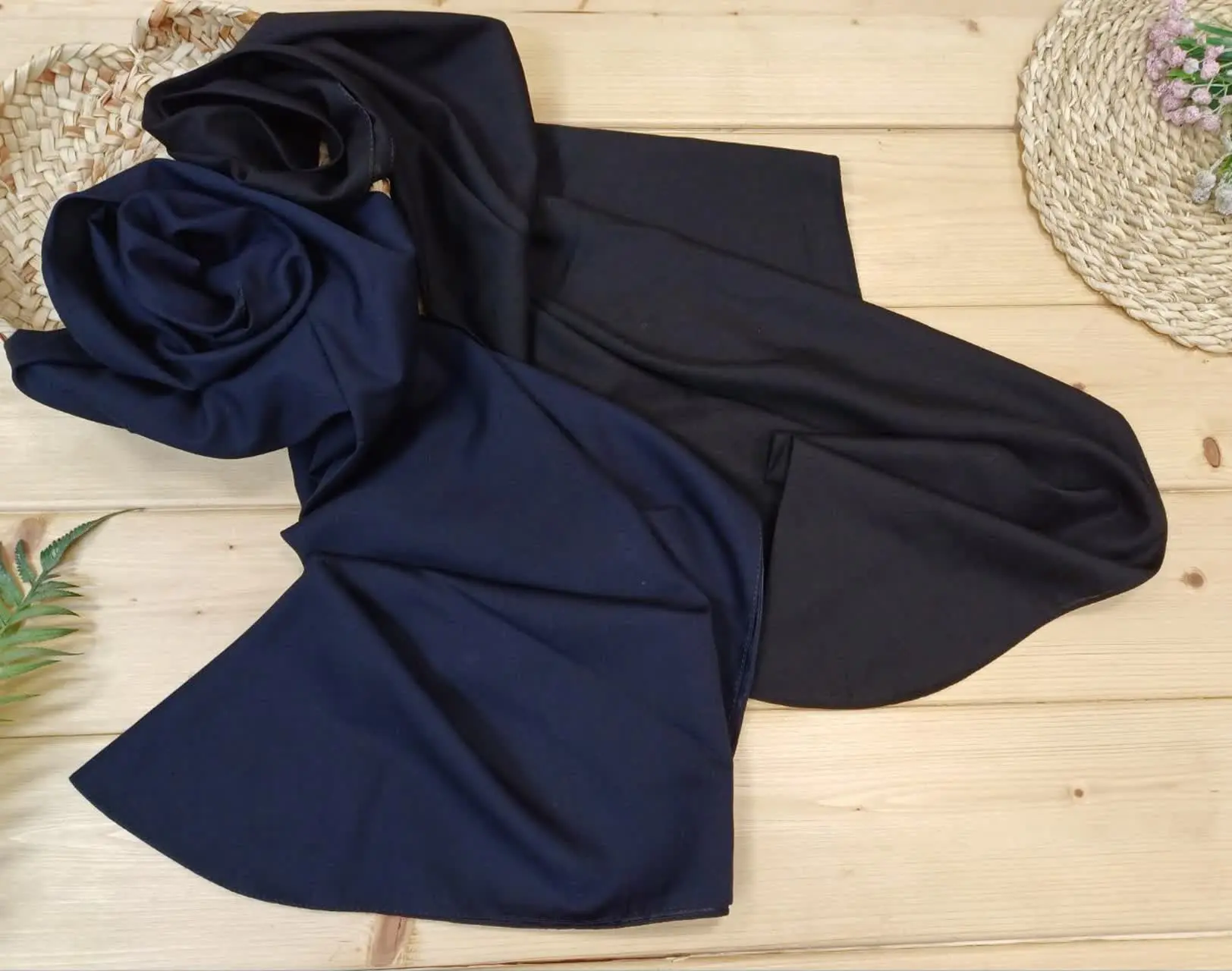 این ها مقنعه نخی ها