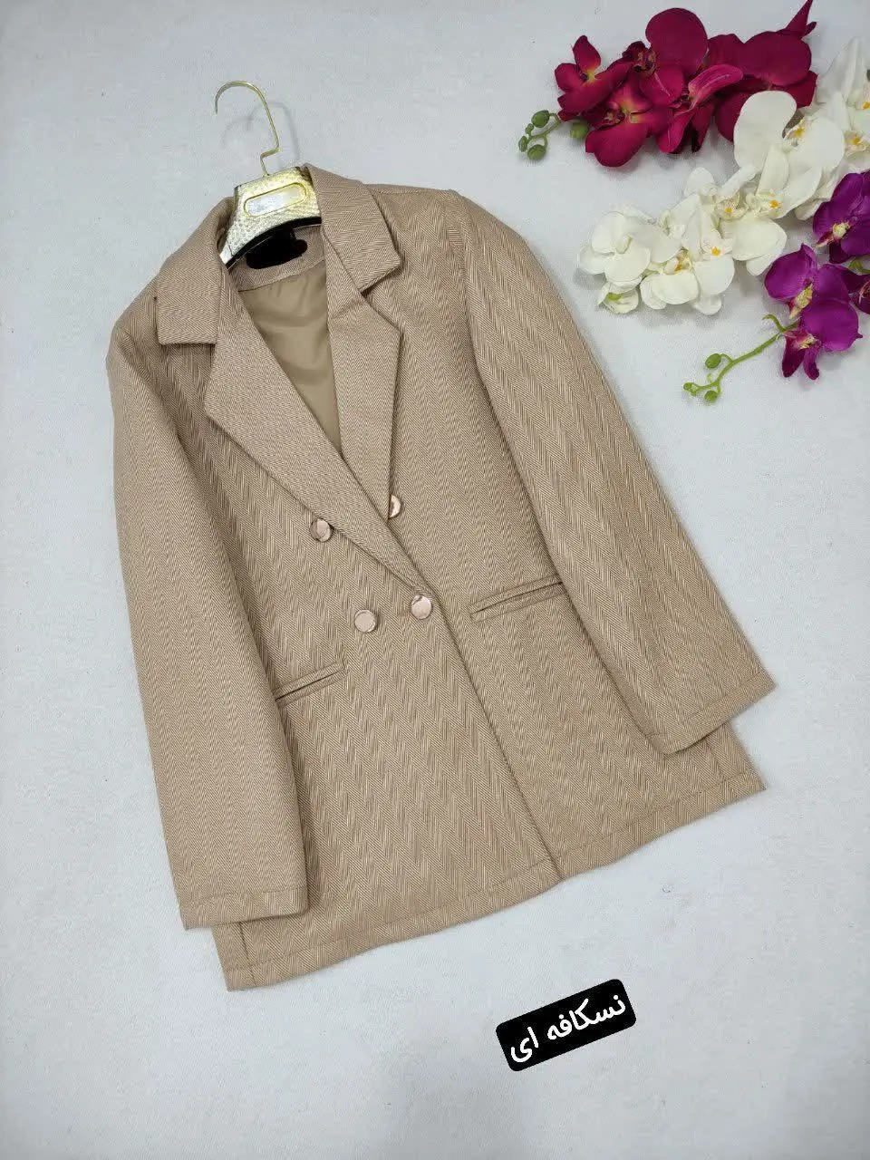 🍃نام: مانتو آستر دار آوا 
