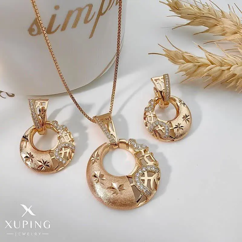 نیمست مات طرح طلا از برند ژ...