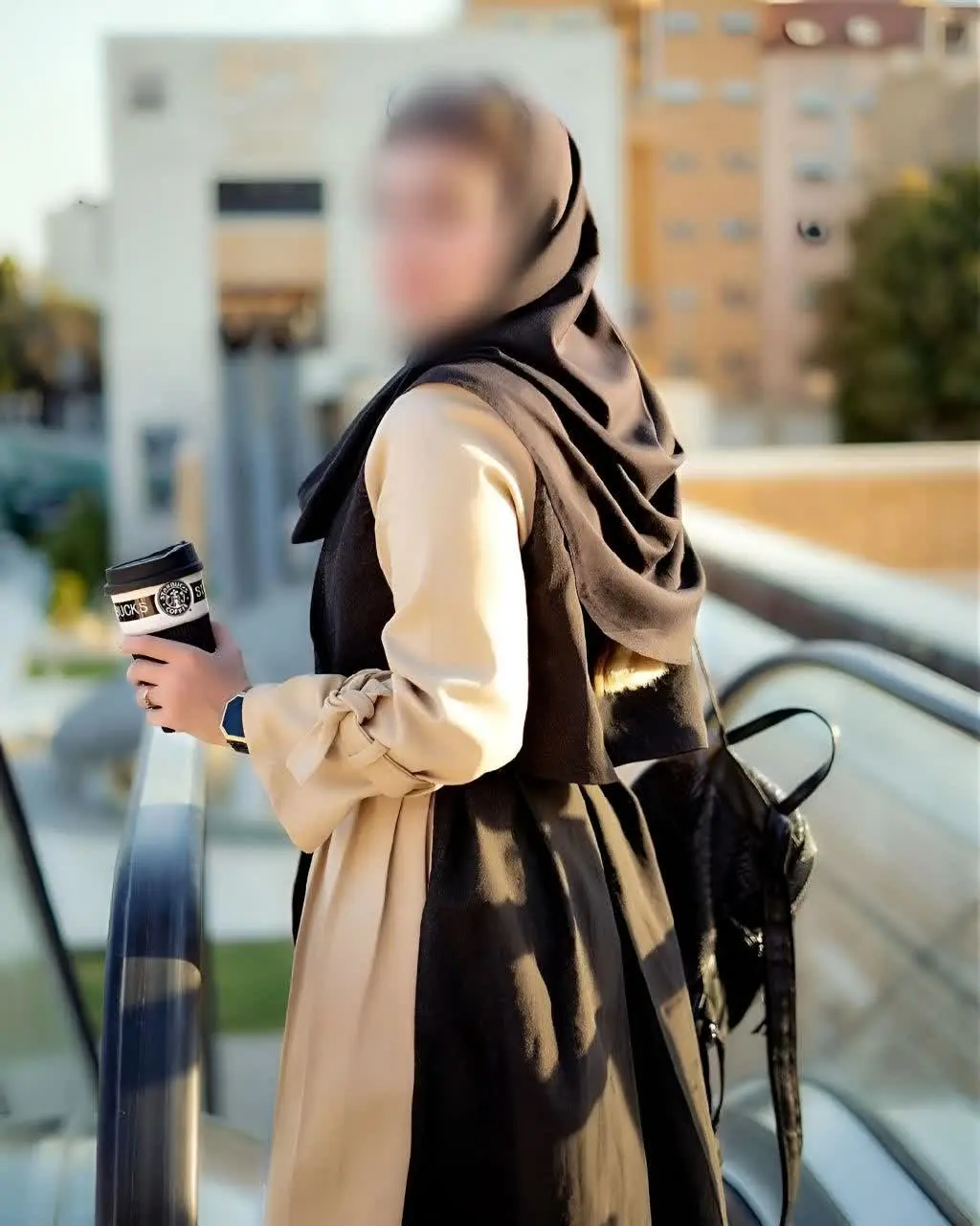 مانتو دانشجویی