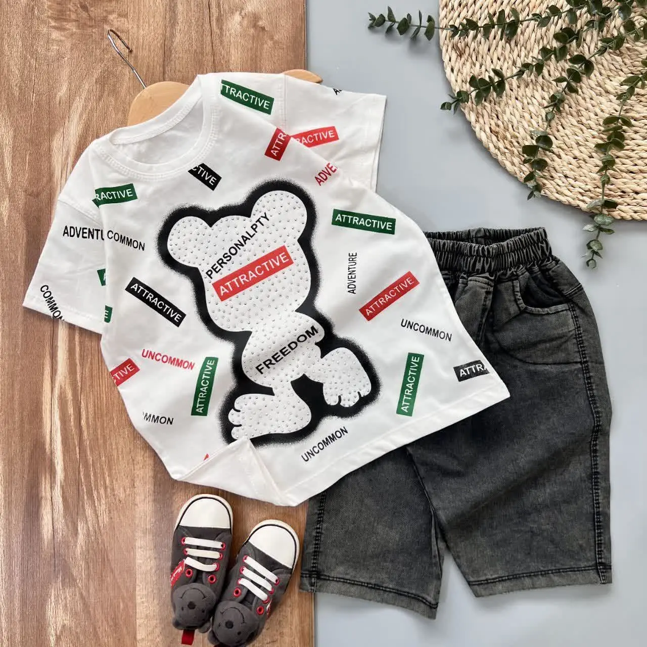 بیا ببین چی آوردم برات 😍😍
